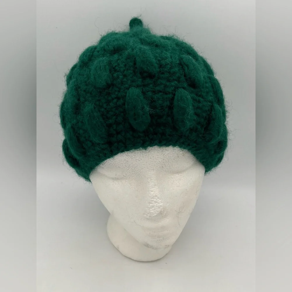 Vintage Italian Wool Green Chunky Knit Winter Fall Beanie Hat Cottagecore Knobby - Picture 2 of 15